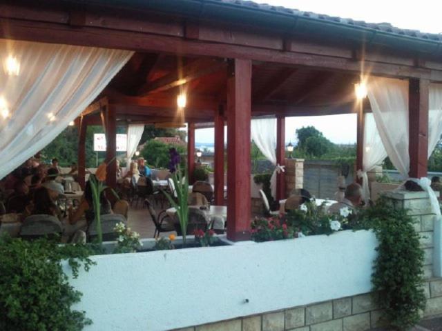 Pansion Marco Polo Hotel Petrcane Exterior foto